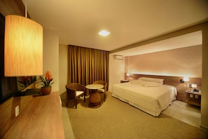Suíte | Minibar, desk, blackout curtains, soundproofing