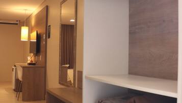 Luxo Quádruplo | Guarda-roupa