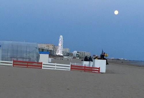 Agapanthe: Beautiful quiet residence relaxing neighborhood near the sea