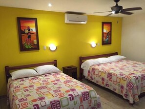 四人房 | 免费 WiFi、床单