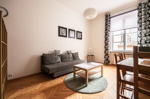 Accès au Wi-Fi (inclus), literie fournie
