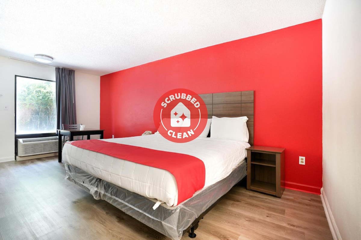 1 quarto, escrivaninha, Wi-Fi de cortesia, roupa de cama