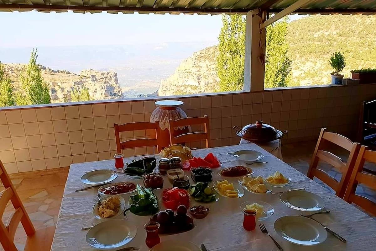 Free daily local cuisine breakfast