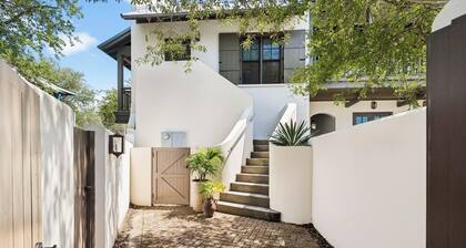 Carriage House | 30 Sec Walk to Beach | Pool Access | Across Eastern Green