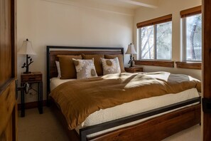 1 Schlafzimmer, Reisekinderbett, WLAN, Bettwäsche