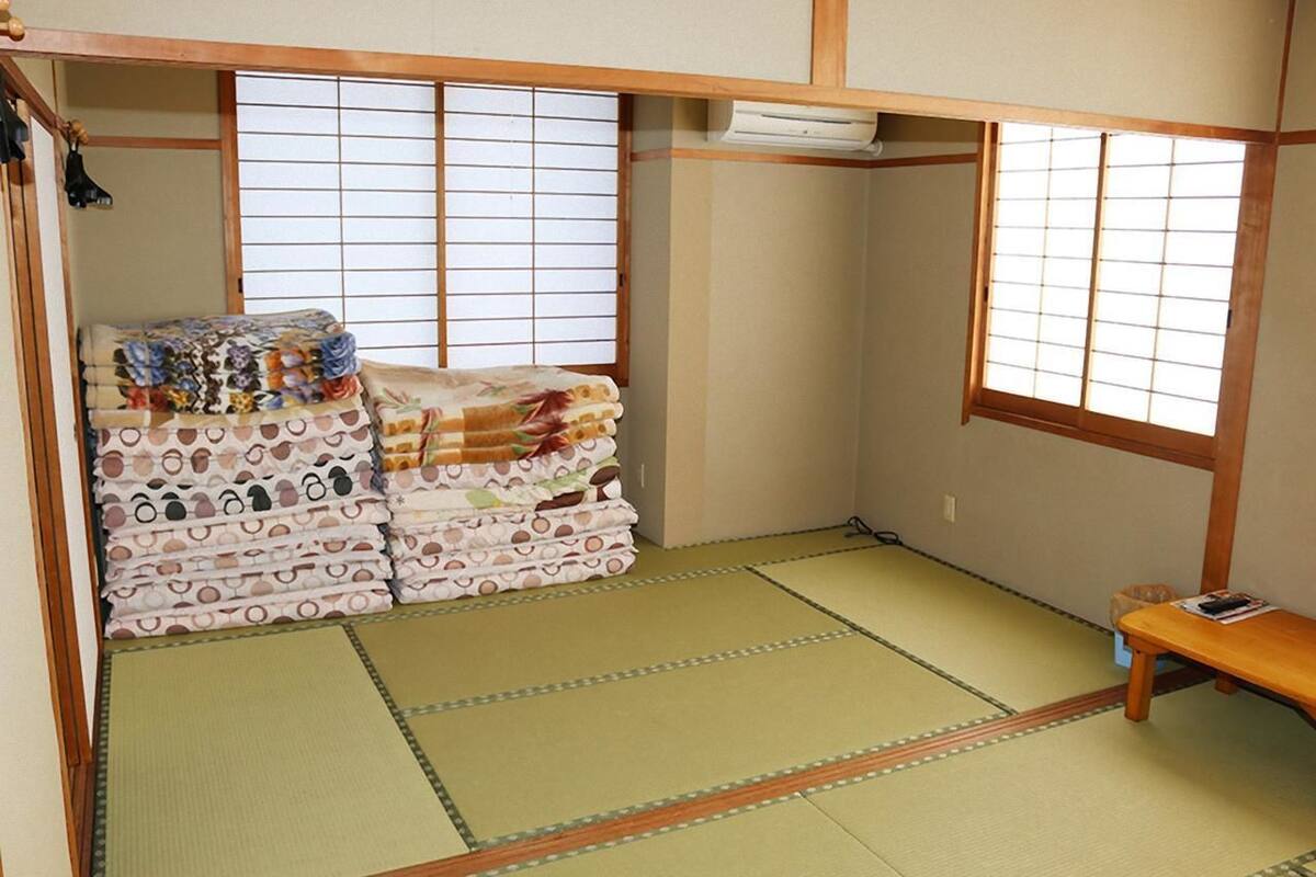 Family Japanese Style Room | WiFi (free), bed sheets