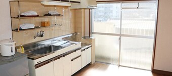 โรงแรมโคคุระ (รายสัปดาห์)