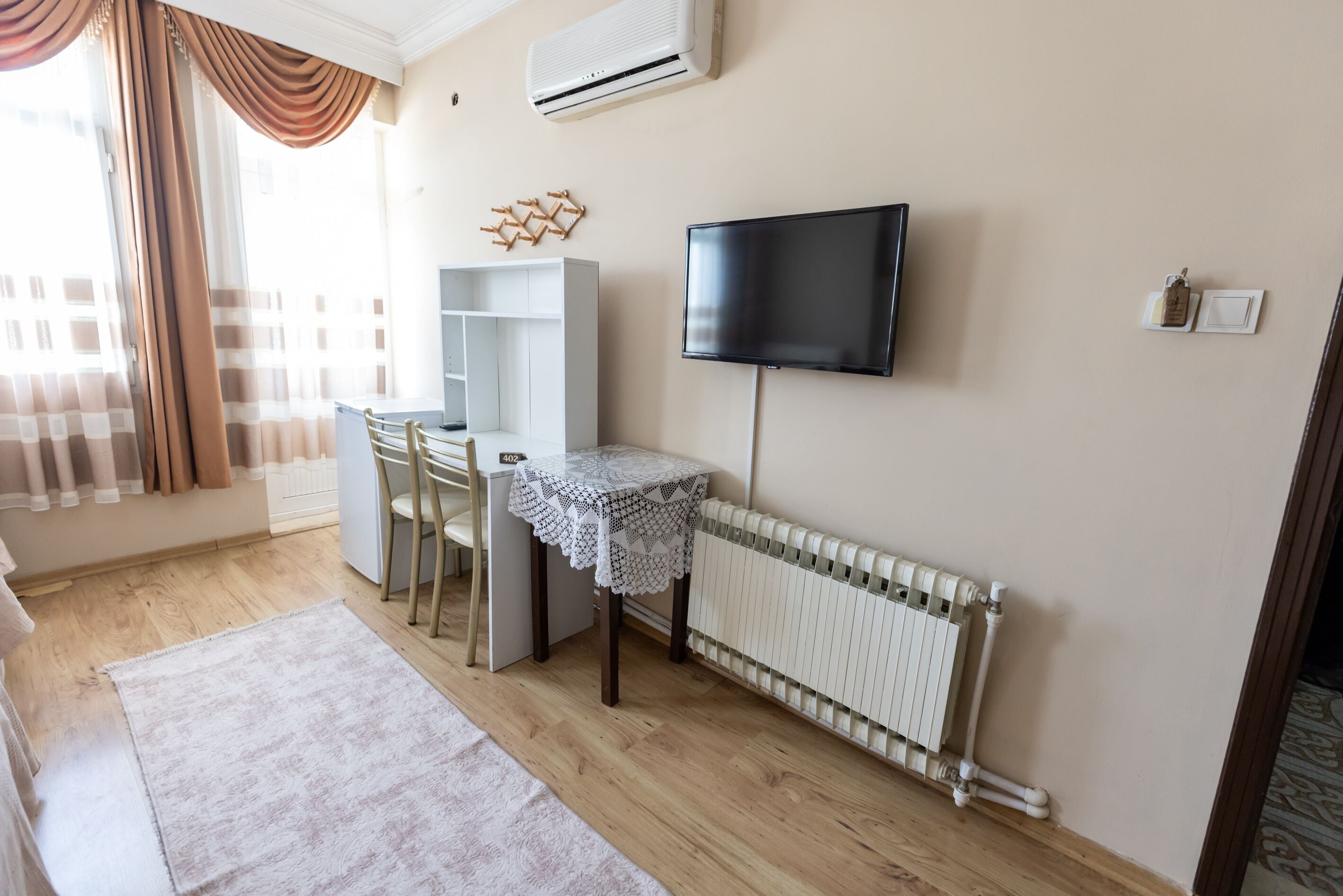 deluxe triple room | 1 bedroom, egyptian cotton sheets, premium bedding, soundproofing