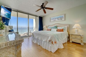 1 bedroom, hypo-allergenic bedding, iron/ironing board, free WiFi - **Beachfront/FREE Beach Service. Tons of updates**
(Panama City Beach)
