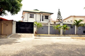 Façade de l’hébergement