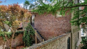 Exterior - Bright, Modern Carriage House off Crawford Square by Lucky Savannah (SAVANNAH)