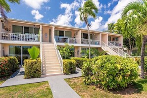 Exterior - Beach Living at Island Pine Villas BLJ (George Town)