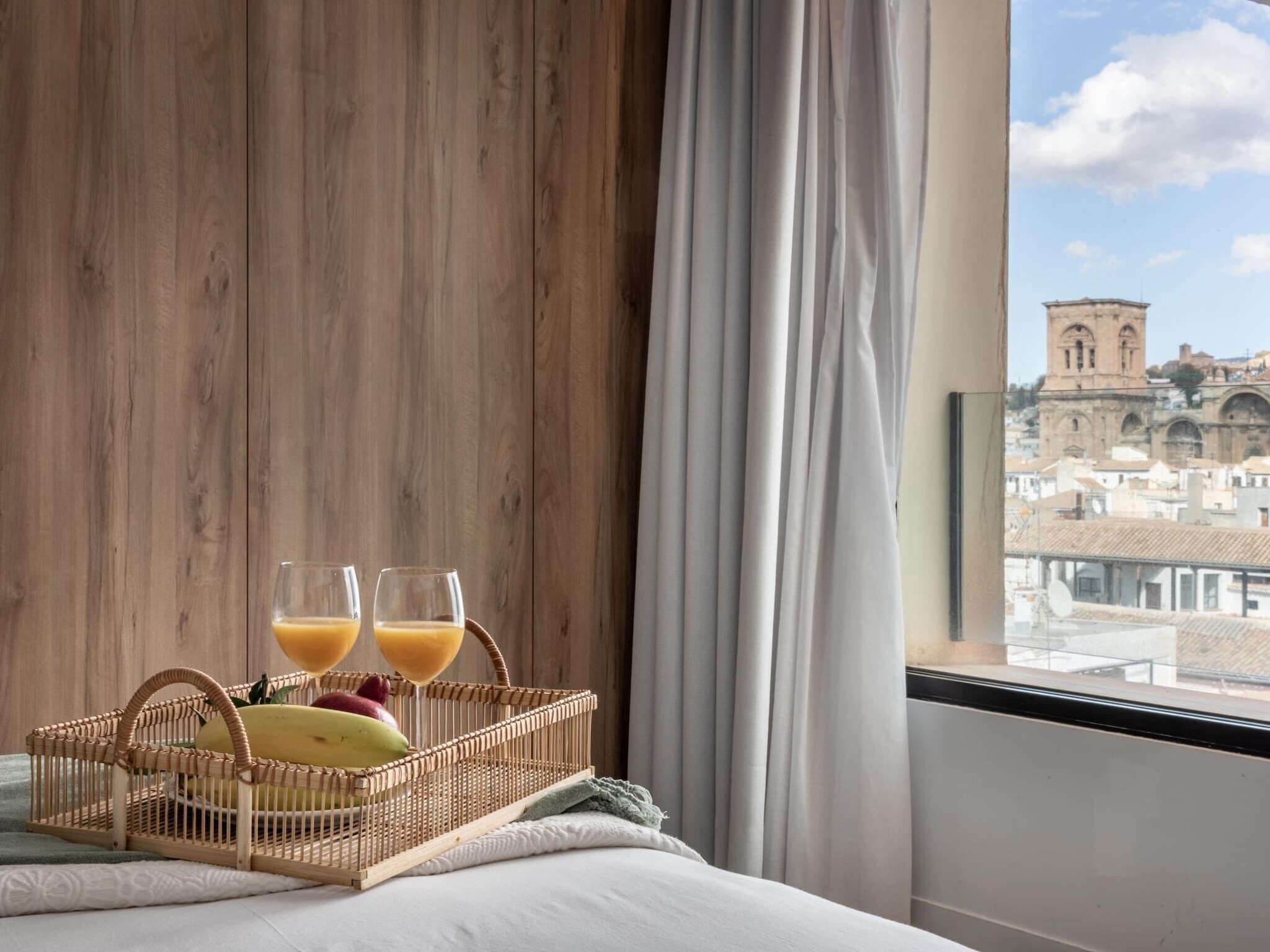 2 makuuhuonetta, silitysrauta/-lauta, vauvan matkasänky, ilmainen Wi-Fi