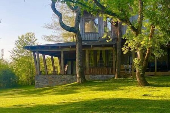 Exterior - Whimsical Gatehouse at Dark Horse Estate (Franklin)