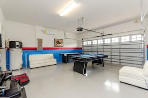 Maison, plusieurs lits (9 Bedroom 5 Bathroom in Champions Gat) | Salle de jeux