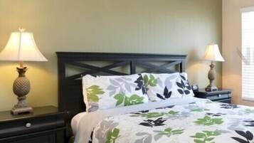 Apartment, 1 King Bed (OAKWATER RESORT near Disney!(2OWT27OW) | 2 bedrooms