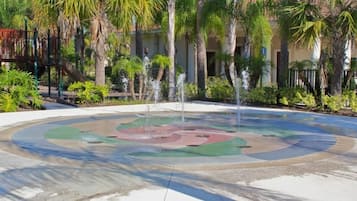 Apartment, Multiple Beds (3 bedroom OAKWATER Resort nearest DIS) | Property grounds