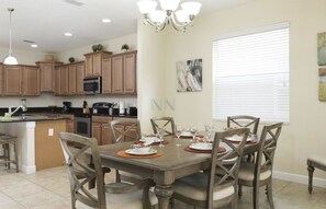 House, Multiple Beds (amazing 6 bedrs 5 bths Paradise Palms) | In-room dining - Amazing 6 Bedrs 5 Bths Paradise Palms (Orlando)