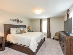 Casa, varias camas (Amazing NEW 5 Bedrooms CHAMPIONS GATE) | 5 habitaciones 