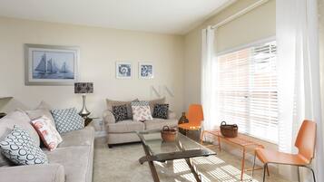 Apartment, Multiple Beds (Amazing 4 Bedrs Paradise Palms 4PPT30) | Living area | TV