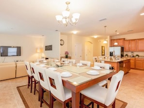 House, Multiple Beds (PARADISE PALMS 6 bedrooms 5 baths bes) | In-room dining - Paradise Palms 6 Bedrooms 5 Baths Best (Kissimmee)