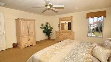 House, Multiple Beds (103BLL Fantastic 4 bed with games roo) | 4 bedrooms, iron/ironing board, free WiFi