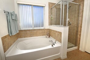 House, Multiple Beds (103BLL Fantastic 4 bed with games roo) | Bathroom | Hair dryer, towels - 103bll Fantastic 4 bed With Games Room (Bartow)