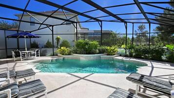 Rumah, Beberapa Tempat Tidur (103BLL Fantastic 4 bed with games roo) | Kolam renang outdoor