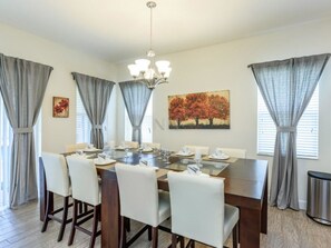 House, Multiple Beds (DISNEY REUNION RESORT IN KISSIMMEE  () | In-room dining
