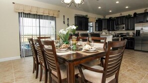 House, Multiple Beds (Champions Gate Luxury 6 Bedroom 1422M) | In-room dining