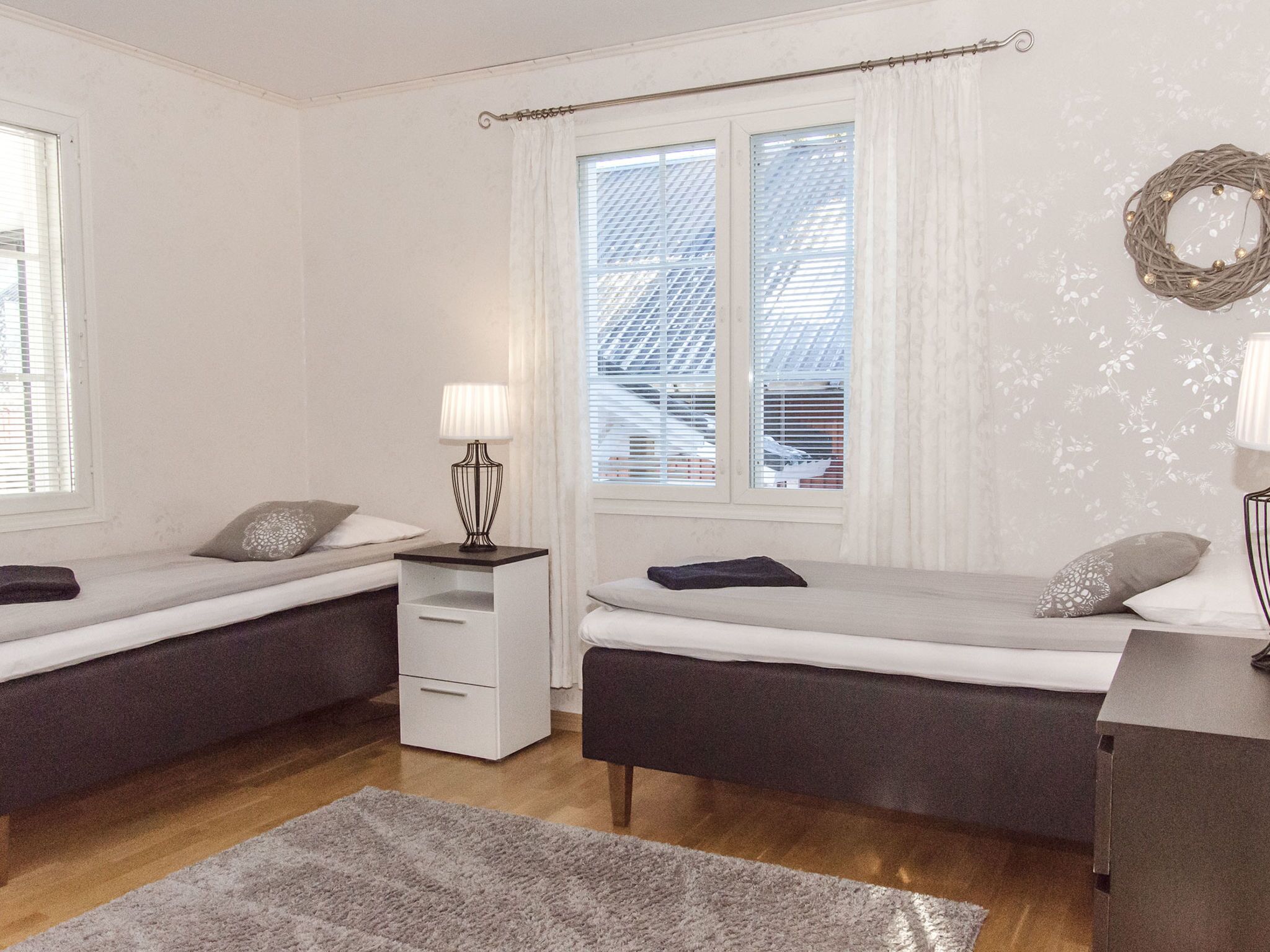 7 bedrooms, Internet