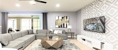 Smart-TV, Videospielkonsole, DVD-Player, Tischfußball