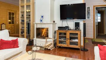 TV, DVD player