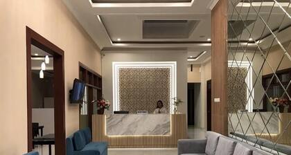 Hillside Suite Guest House