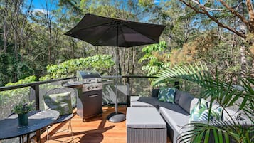 Villa Romantique, 1 très grand lit, vue montagne | Vue de la chambre