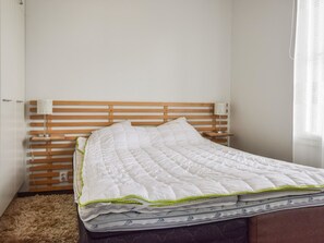 2 bedrooms