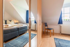 2 Schlafzimmer, Zimmersafe, Reisekinderbett, WLAN
