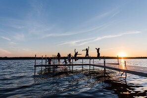 Beach - Cabin on Peninsula | Waterfront + Sunset View (Jacksonport)