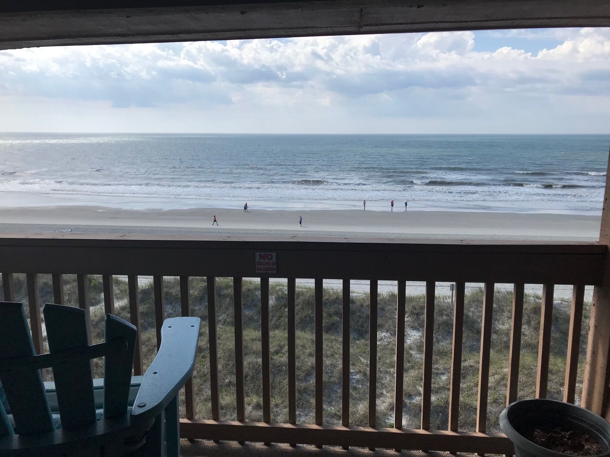 Wake up to the sunrise over the Atlantic! Beautiful ocean views from balcony 