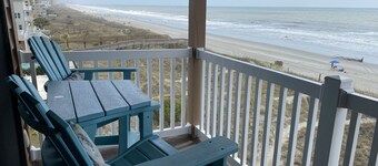 ¡Despiértate con la salida del sol sobre el océano Atlántico todas las mañanas! 