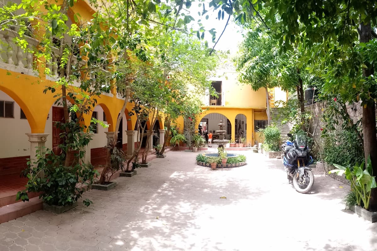 Double Room, 2 Katil Kelamin (Double), Courtyard View | Teres/patio