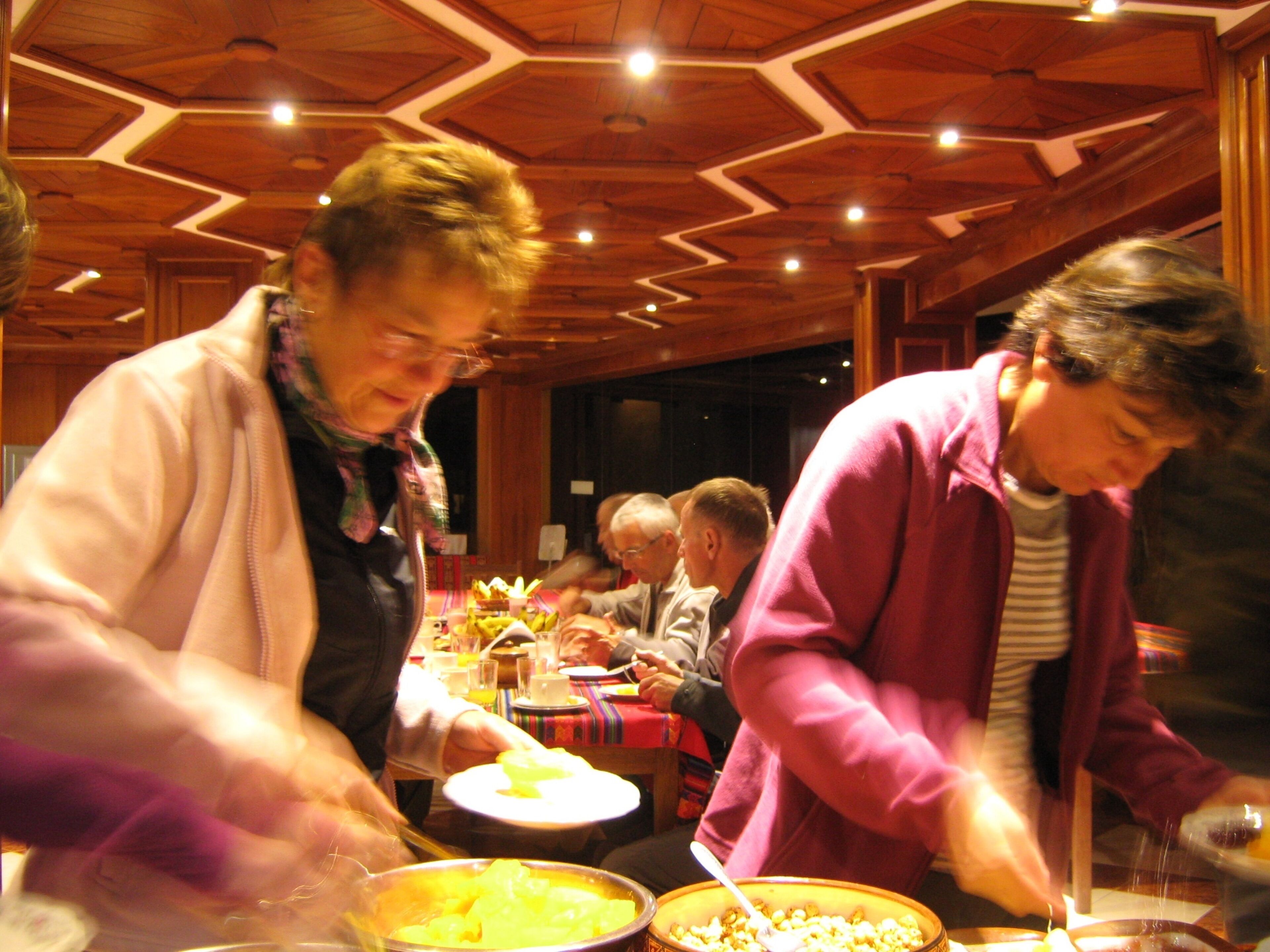 Free daily English breakfast 