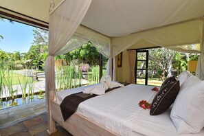 10 bedrooms, in-room safe, iron/ironing board, free WiFi