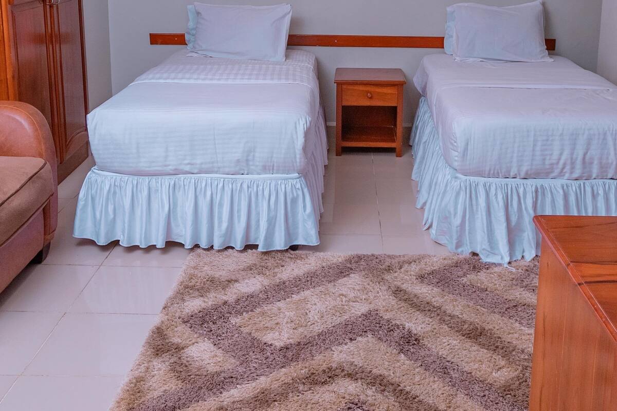 Twin Room, 2 Single Beds