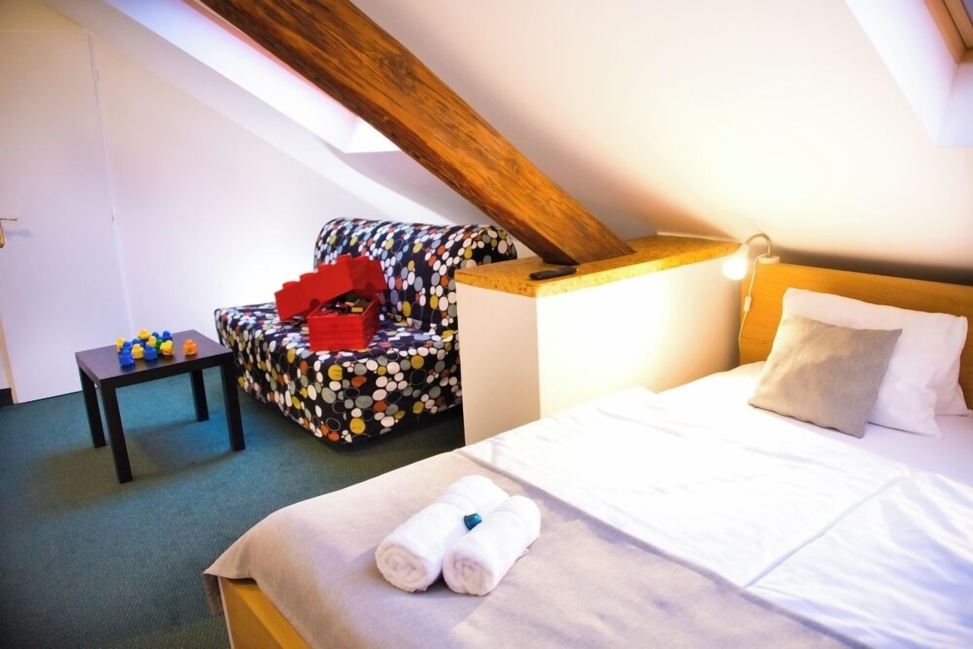 family double room | desk, blackout curtains, free wifi, bed sheets