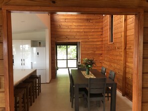 Dining - Large family home, tranquil hillside location with Pacific views (Nikao)