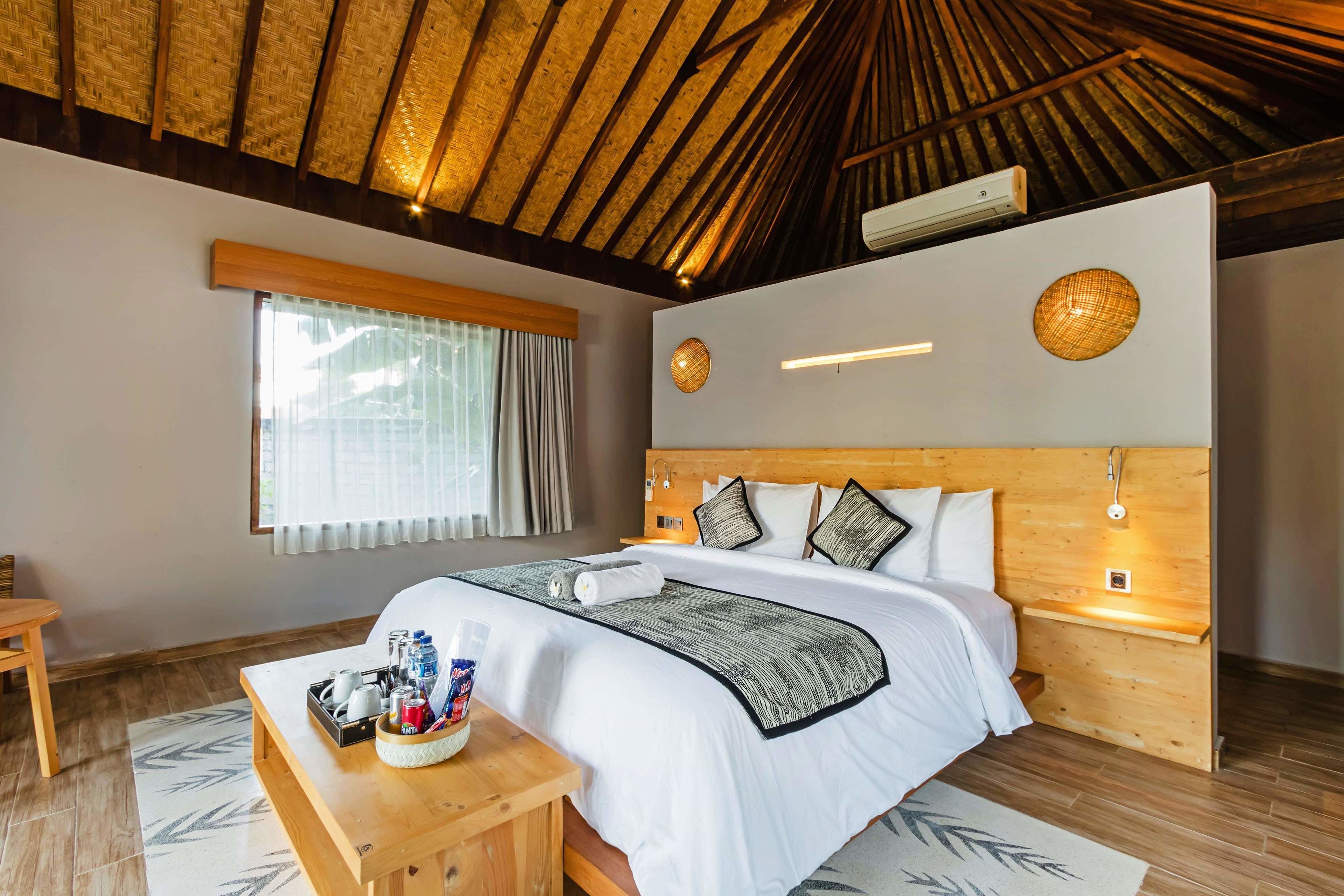 bungalow | 1 bedroom, free minibar, in-room safe, individually decorated