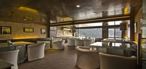 Breakfast, lunch, dinner served; local and international cuisine  - Lavish Inn (Dharamshala)