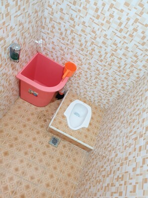 Dusche, Handtücher, Seife, Shampoo