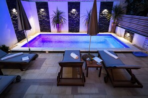 Outdoor pool - Apartment Rustica Zadar with exclusive use of pool & yard (Zadar)